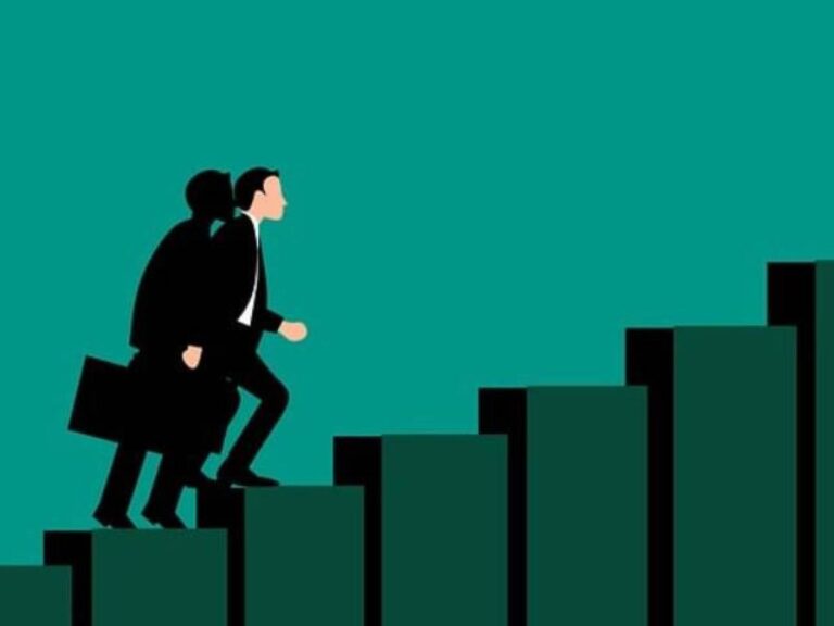 Qué te motiva a estudiar una carrera universitaria en Colombia 2 oportunidades laborales